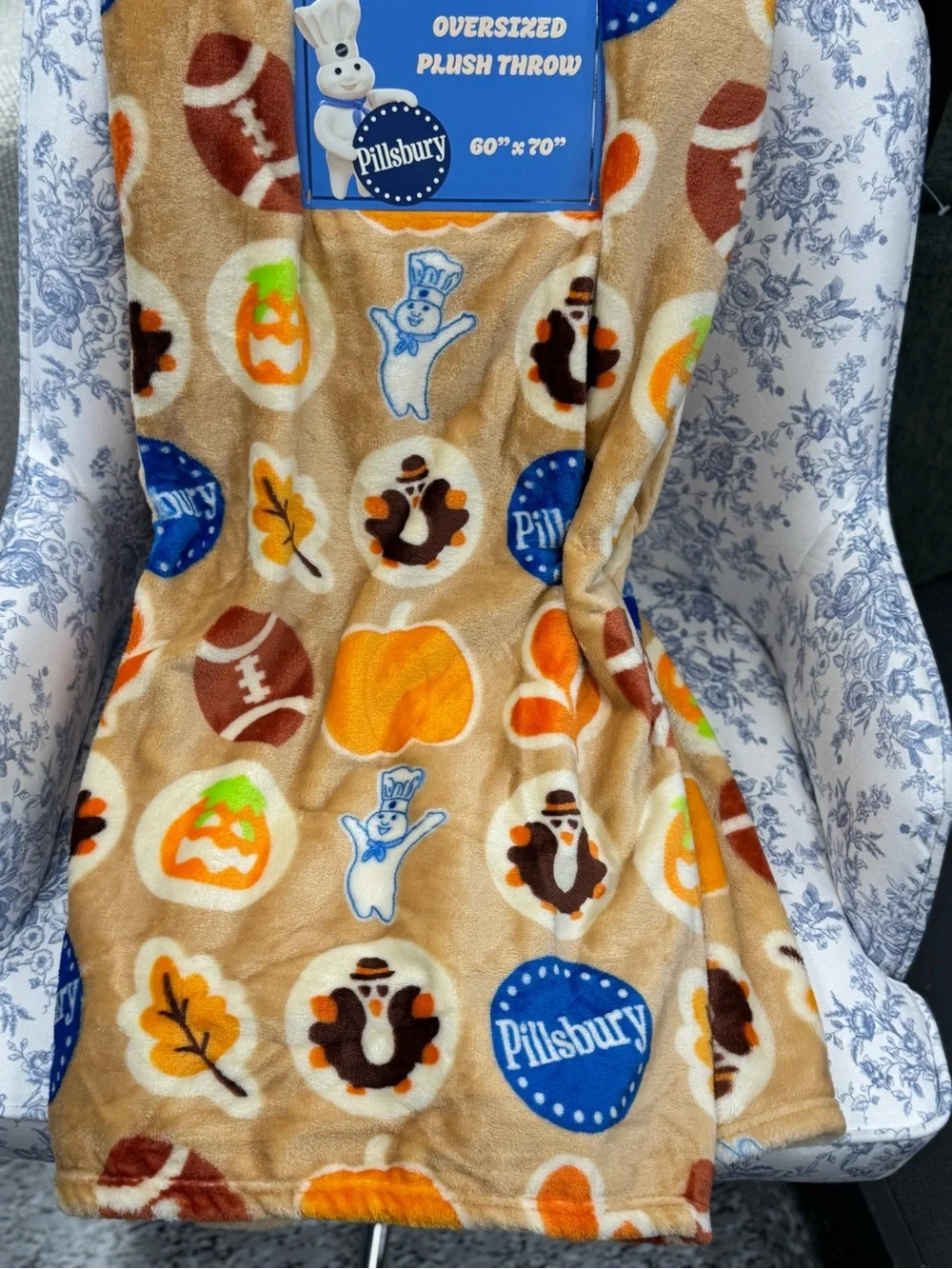 Halloween Plush Costume Throw Blanket - Tan